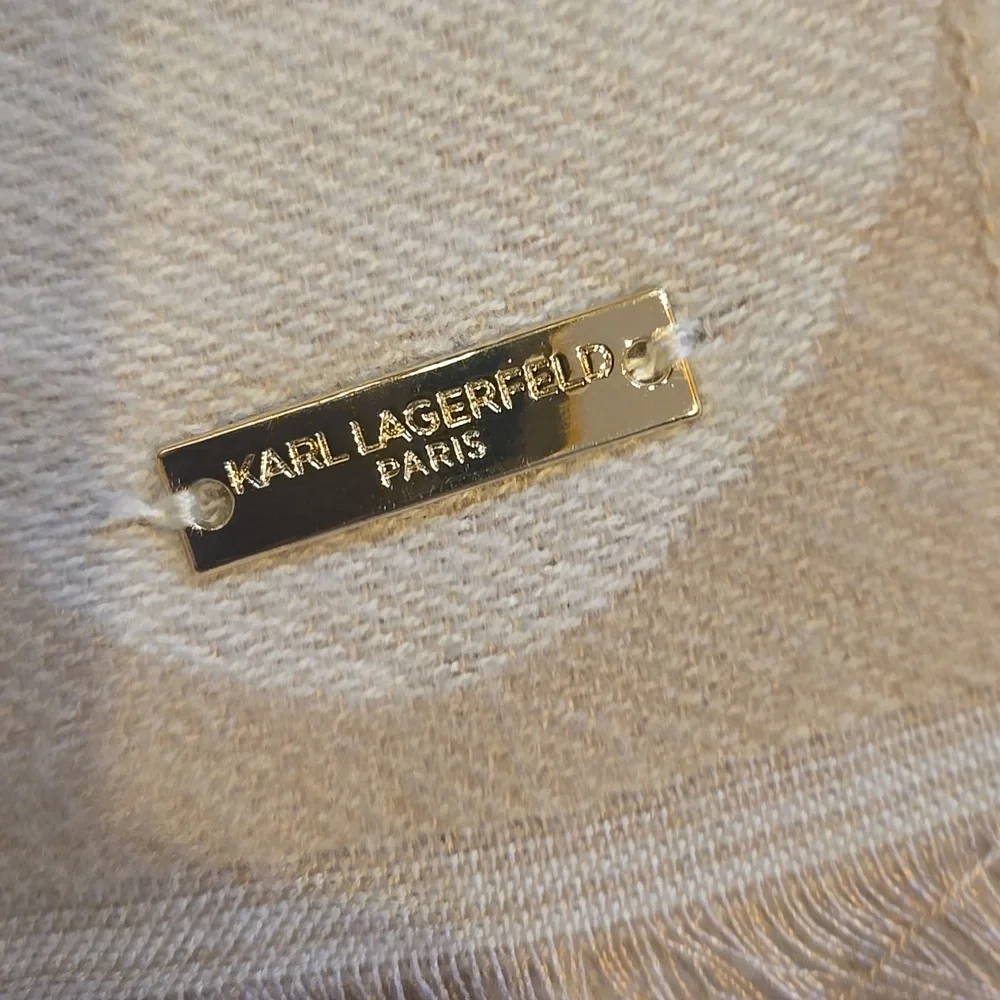 New Karl Lagerfeld Paris Cream/Tan Fringed Edge Oversized Scarf/Wrap - Picture 6 of 9
